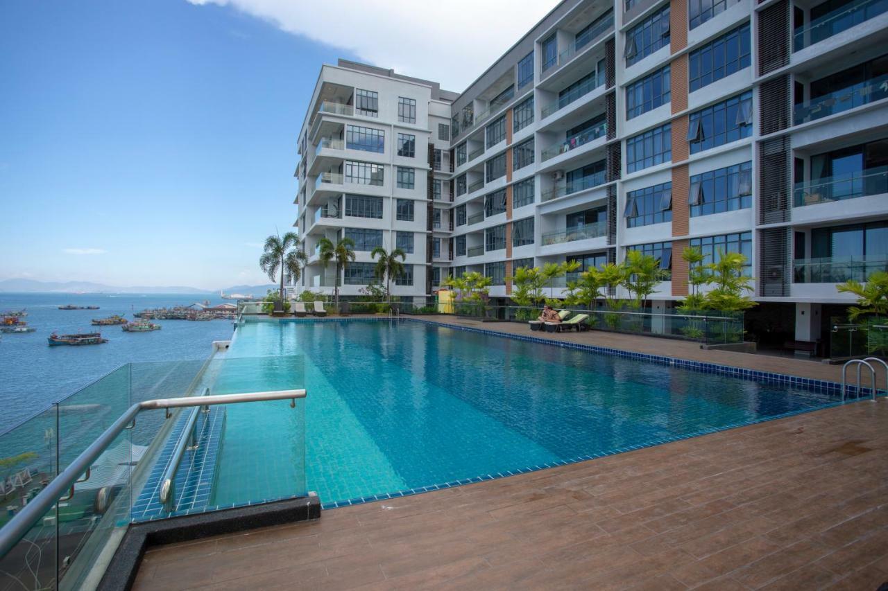 Elegant Living @ Pelagos Suites Oceanus Waterfront Kk Kota Kinabalu Extérieur photo